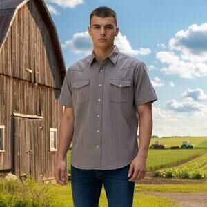 Rodeo Clothing Co. Men’s Western Short Sleeve Snap Shirt EUC